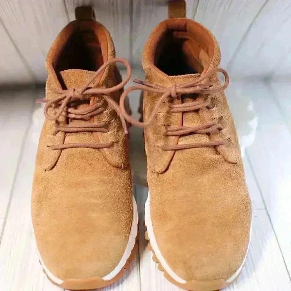 Cole Haan Grande Explore All Terrain Size 8.5 Suede tan suede ankle boot